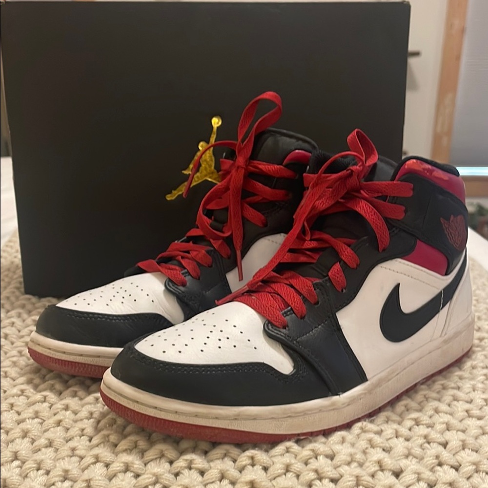 Air Jordan 1 MID White/Gym Red-Black sneakers 8
